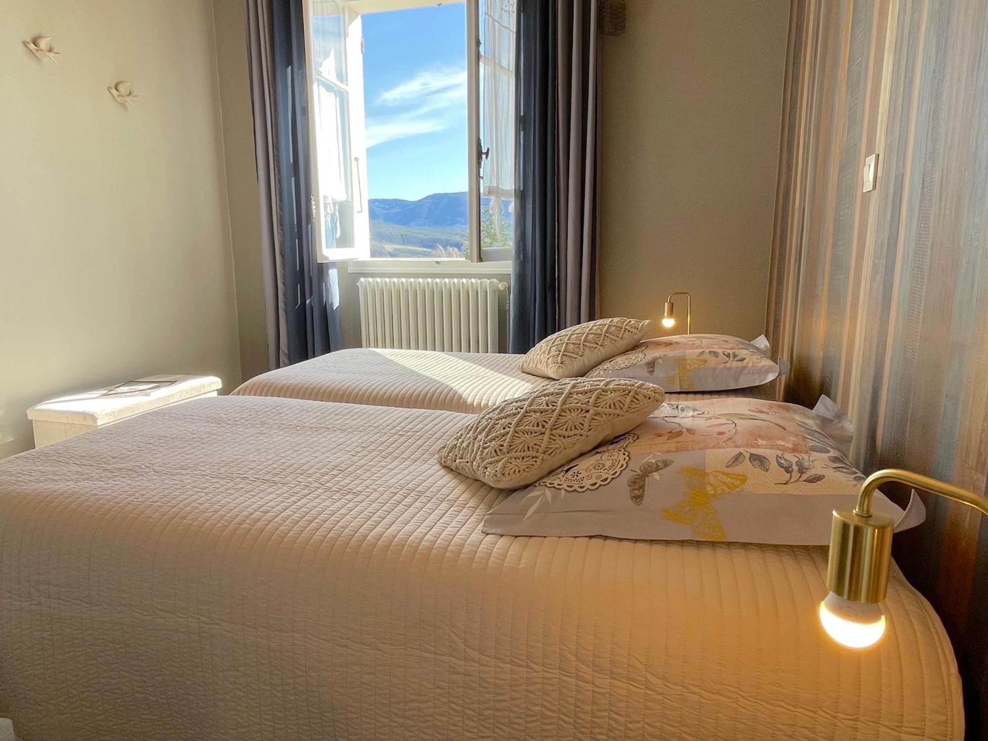 Bed and Breakfast Atypique Détour Rosans Esterno foto